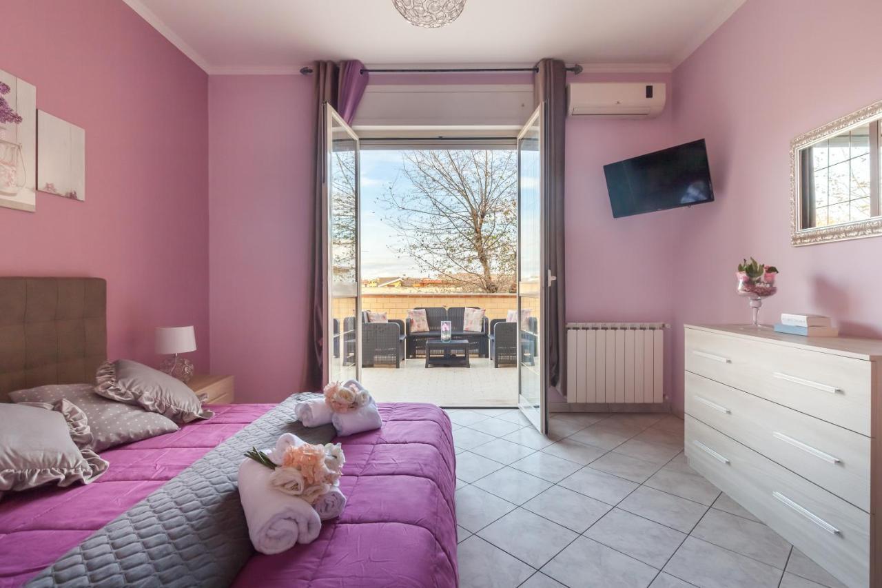 Casa Vacanze Giramondo Fiumicino Bagian luar foto