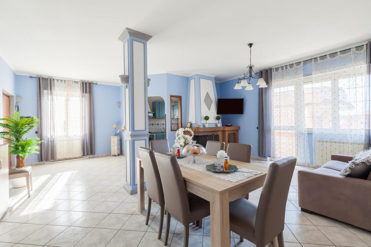 Casa Vacanze Giramondo Fiumicino Bagian luar foto