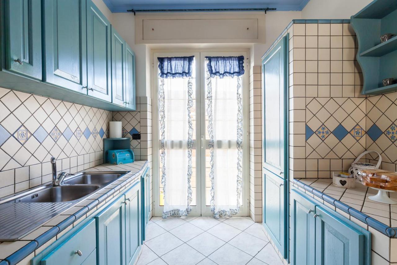 Casa Vacanze Giramondo Fiumicino Bagian luar foto