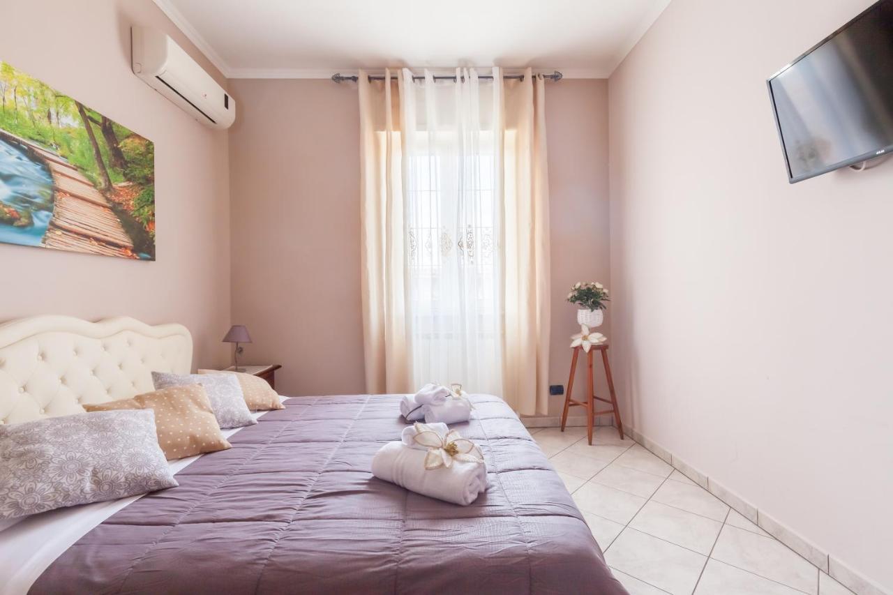 Casa Vacanze Giramondo Fiumicino Bagian luar foto